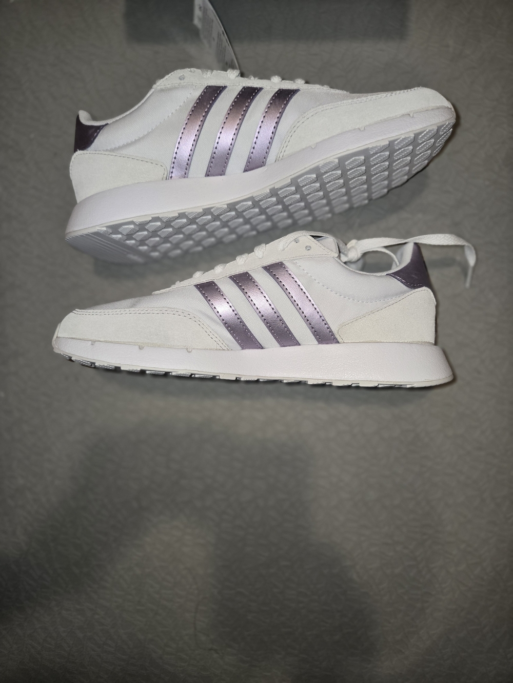 Adidas Run 60s 2.0 White Sneakers with Iridescent Lilac Stripes Womens 7 5 NWT - Picture 3 of 8